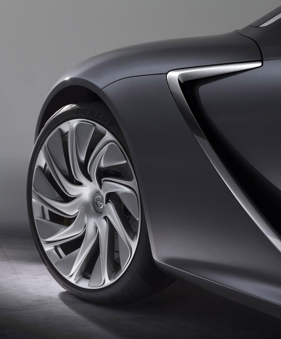  Opel Monza Concept 2013 года  (фото 24 из 47)